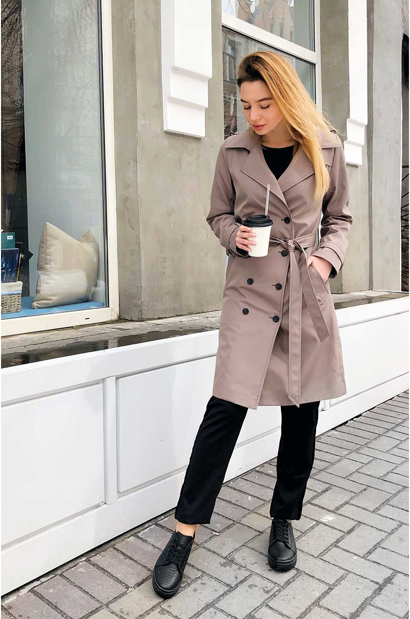 тренч из спандекса