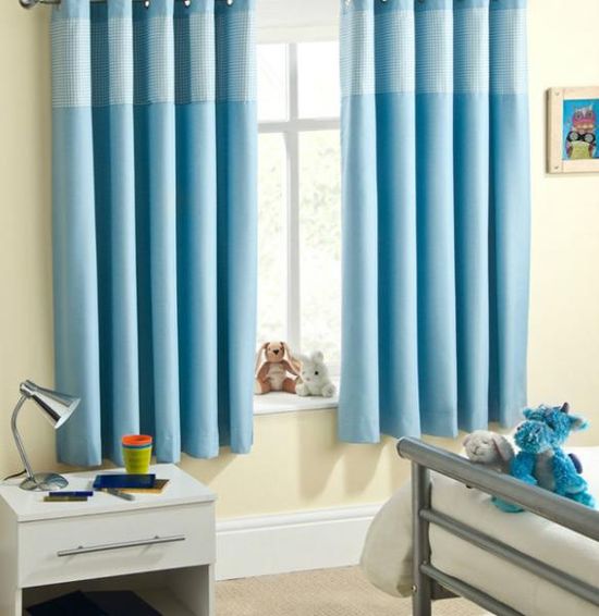 cvet-shtor-v-spalne_8