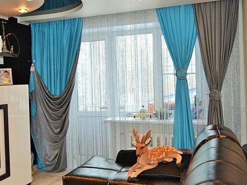 Комбинированные шторы двух цветов в интерьере - фото идеи