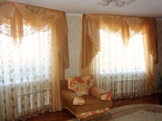 krasivye-shtory-v-gostinuyu_10