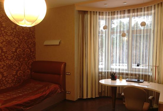 metallicheskie-karnizy_2