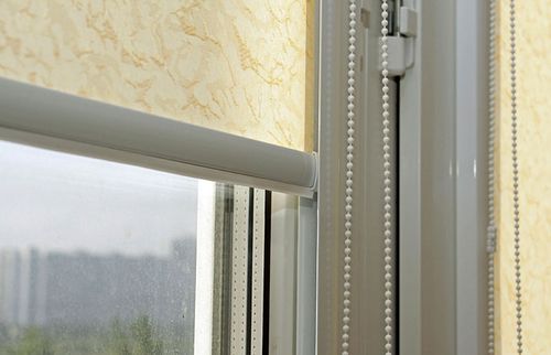 modeli-shtor-na-okno_3