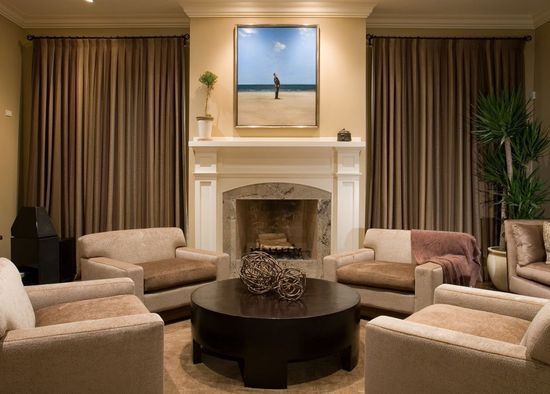 Модные шторы в гостиную