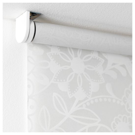 Рулонные шторы в Икеа на пластиковые окна