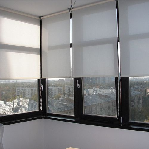 oformlenie-balkona-shtorami_7