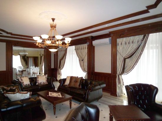 oformlenie-gostinoj-shtorami_7