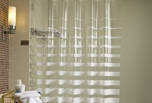 prozrachnye-shtory-v-vannuyu_4