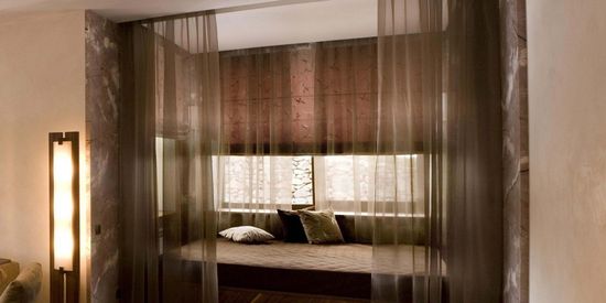rimskie-shtory-v-spalnyu_10
