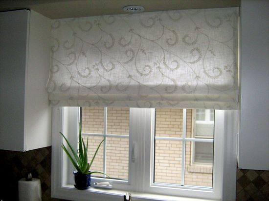 rulonnye-shtory-na-kuhnyu_14