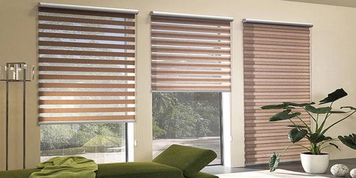 Бежевые рулонные шторы