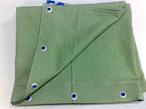 Шторы из брезента