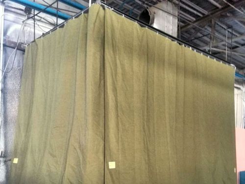 Шторы из брезента для беседки и гаража из огнеупорного полотна