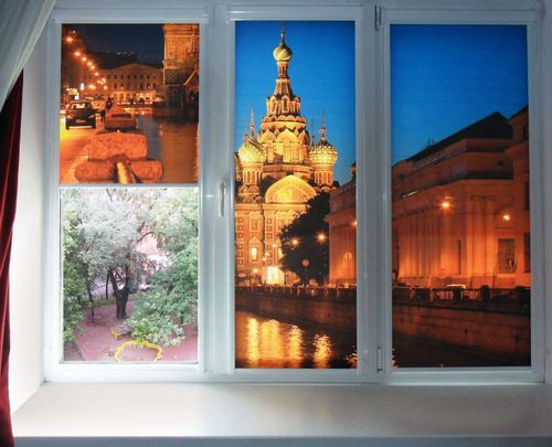 Шторы с фотопечатью с эффектом 3d в интерьере спальни и кухни