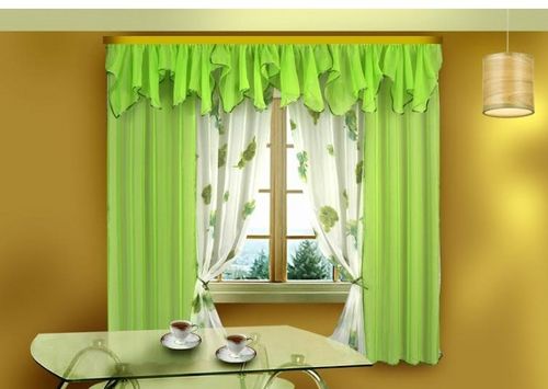 Шторы из Белоруссии: готовые рулонные для кухни и спальни