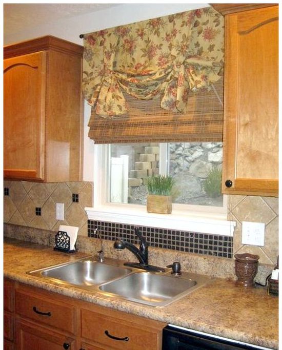 shtory-dlya-malenkoj-kuhni_6