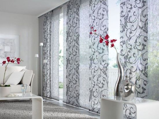 shtory-gostinoj-balkonom_6