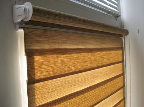 шторы Зебра на окне